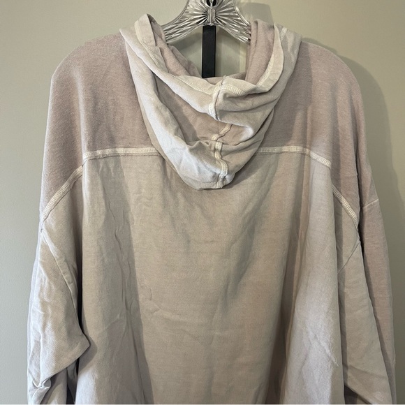 Urban Outfitters Light Grey Cowl Neck Sweatshirt - Picture 8 of 8